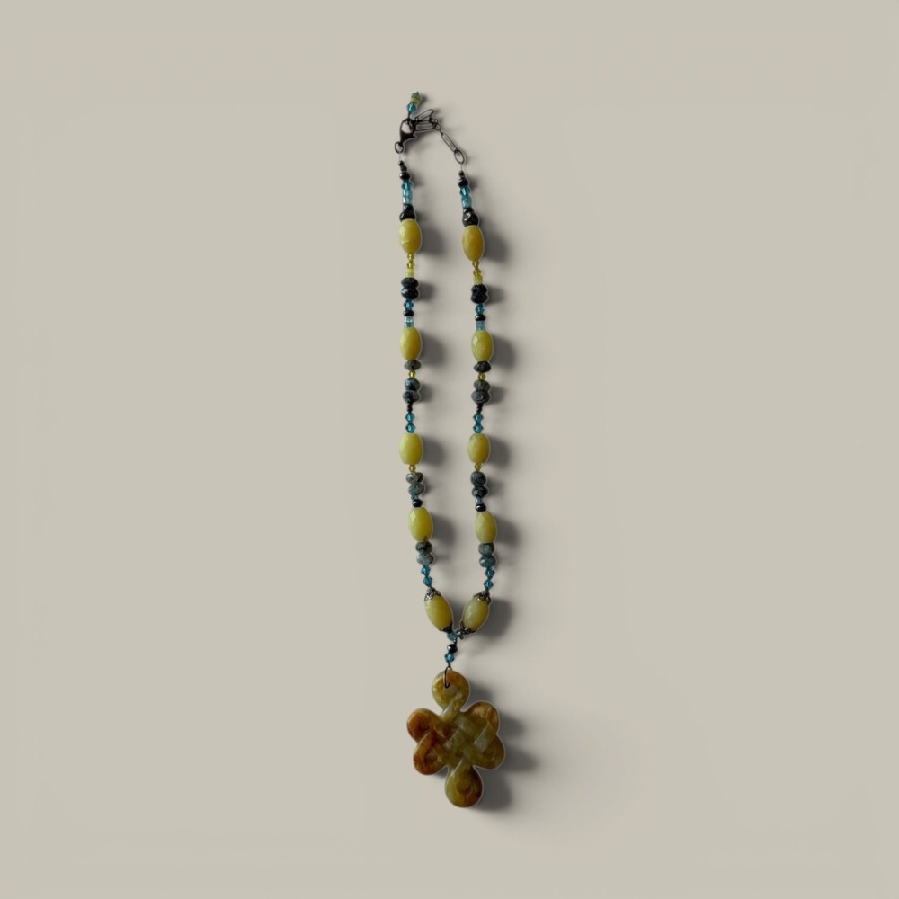 Vintage‎ Earthy Carved Knot Pendant Beaded Necklace Green Turquoise Boho Y2K